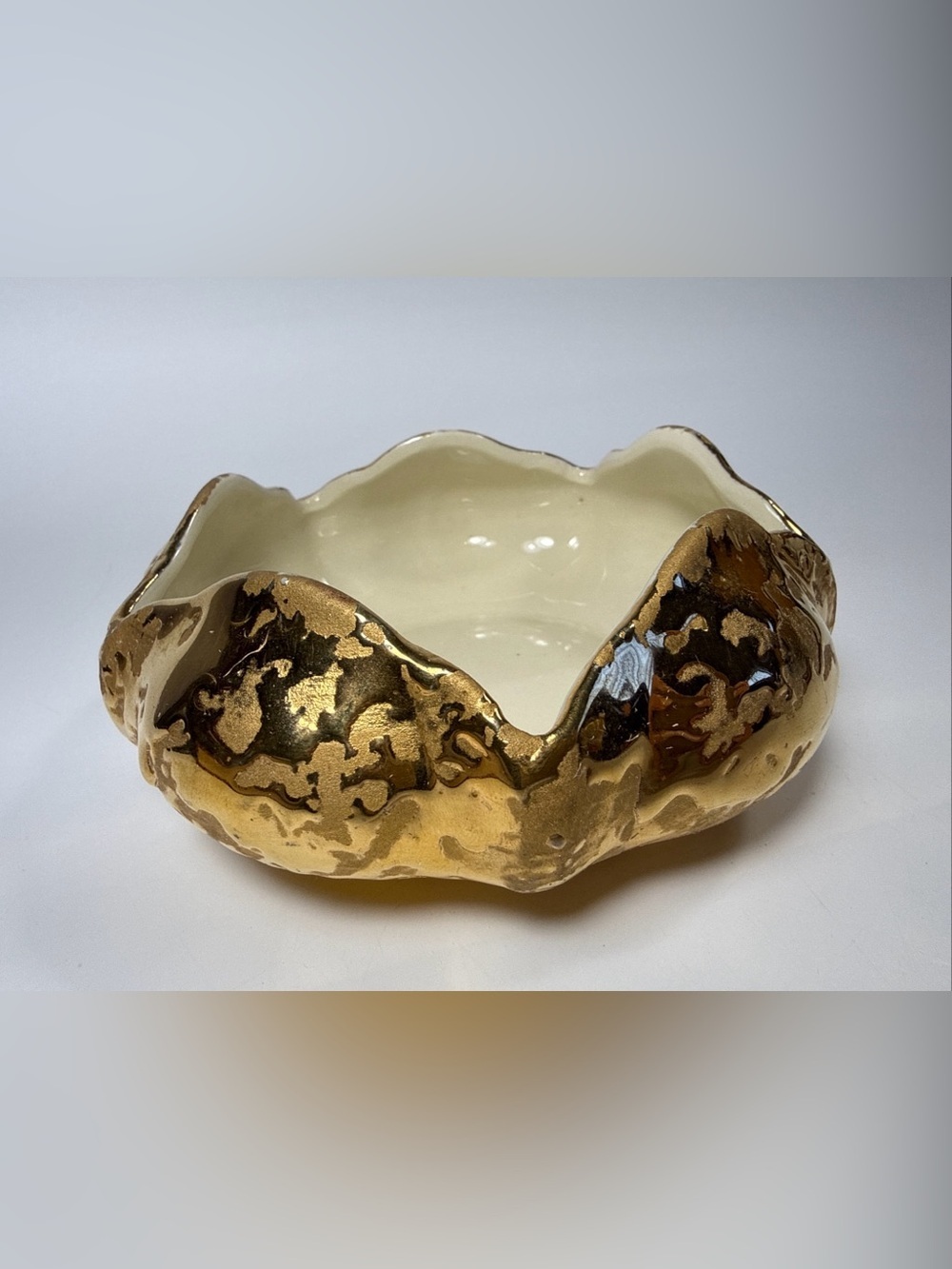 MCM 24k weeping gold, porcelain, tulip shaped candy or trinket dish made in USA